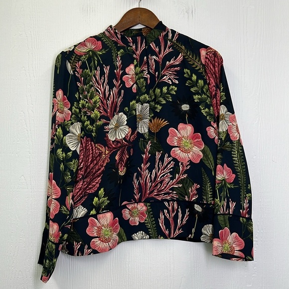 H&M - Bright Floral Colorful Patterned Half Button Long Sleeve Blouse Size 2 - Picture 8 of 11